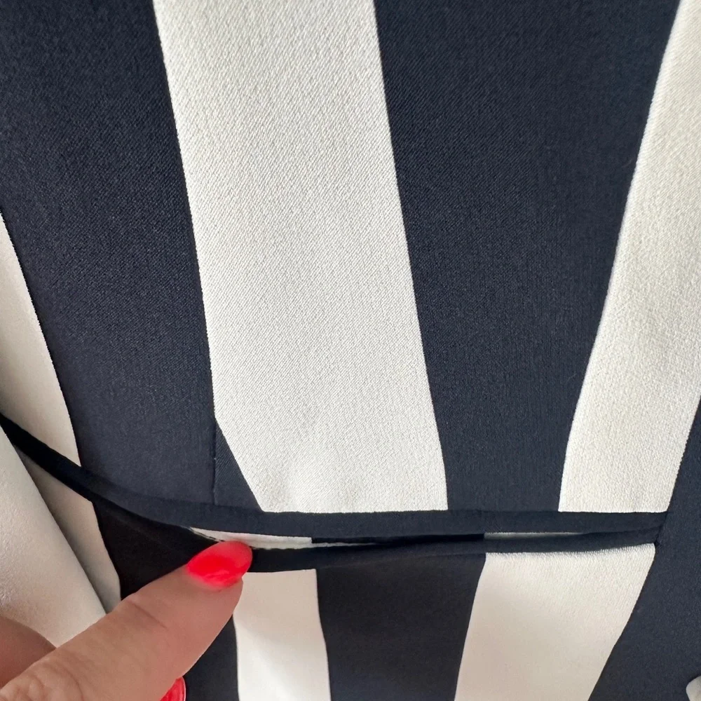 H&M Navy and White Striped Blazer - Picture 9 of 13
